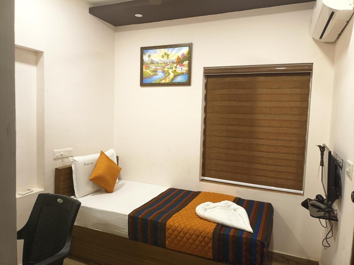 Majestic Inn Thiruvananthapuram Exterior photo